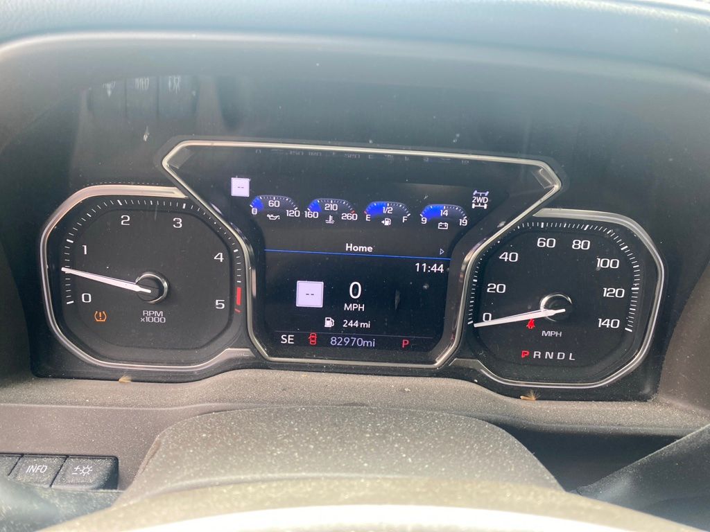 Used 2020 White GMC Denali image 7