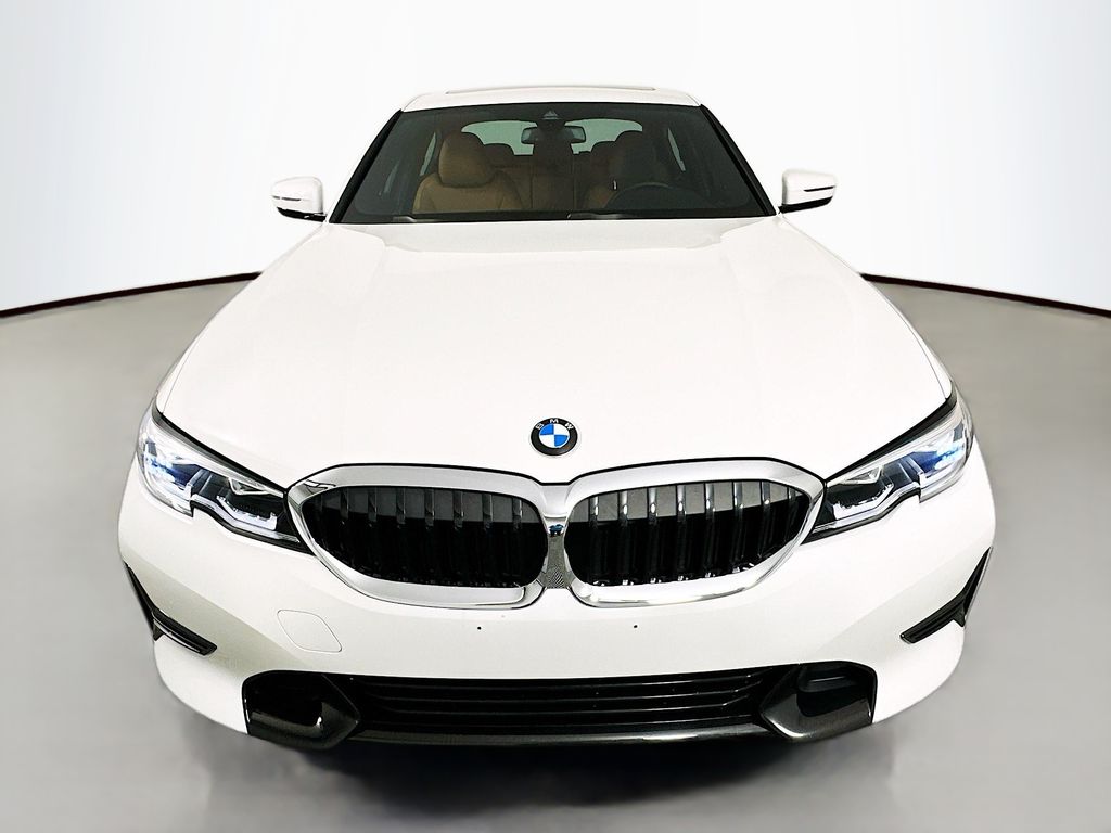 Thumbnail: 2022 BMW 3 Series - 2