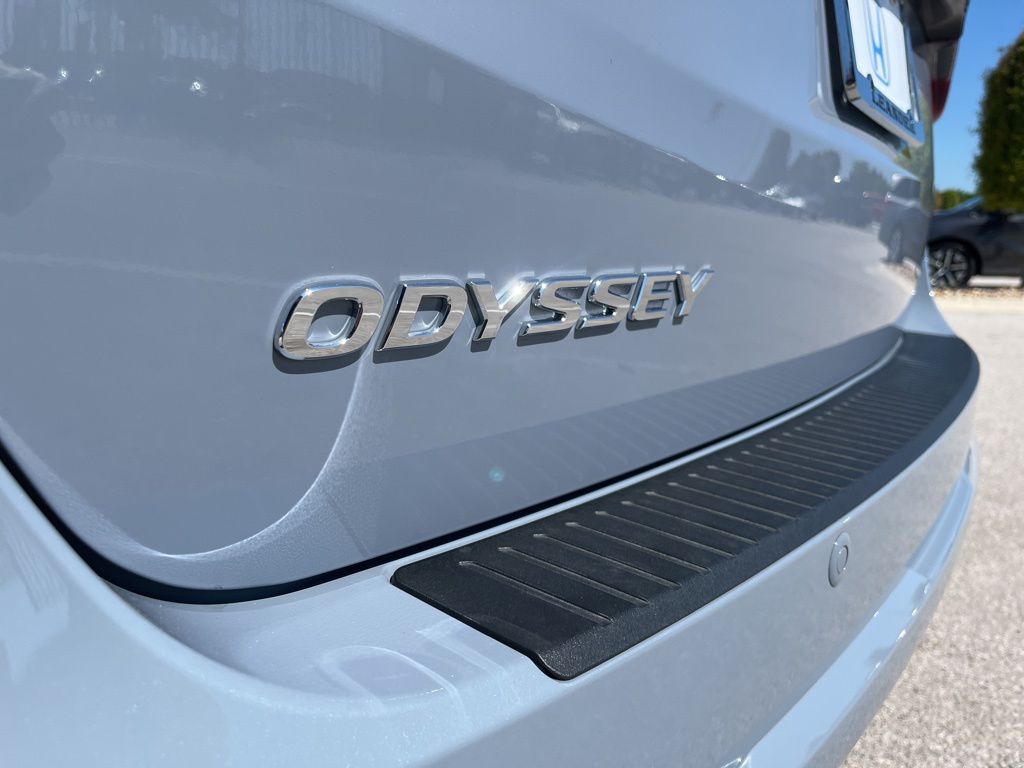 Thumbnail: 2026 Honda Odyssey - 8