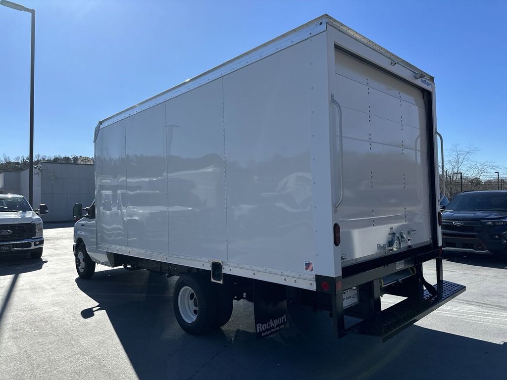 2024 Ford E-350SD Base 5