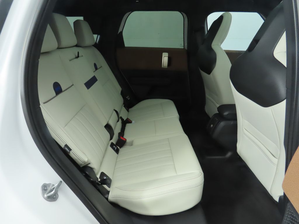 2025 MINI Cooper Countryman Iconic 24