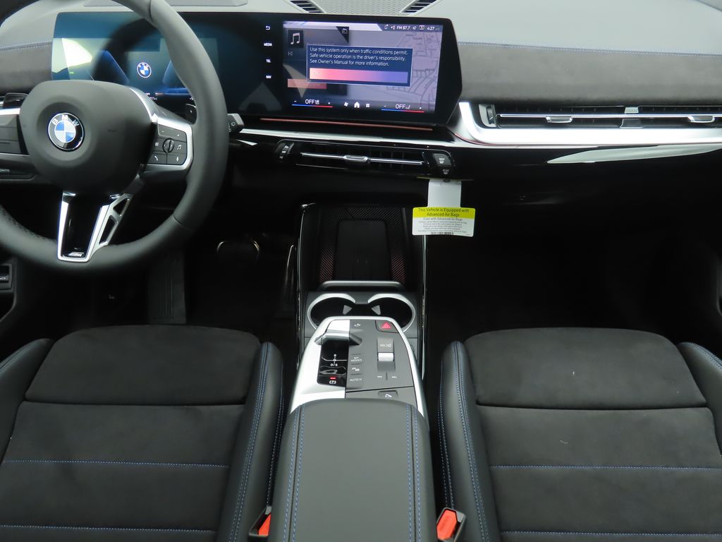 Thumbnail: 2026 BMW X1 - 13