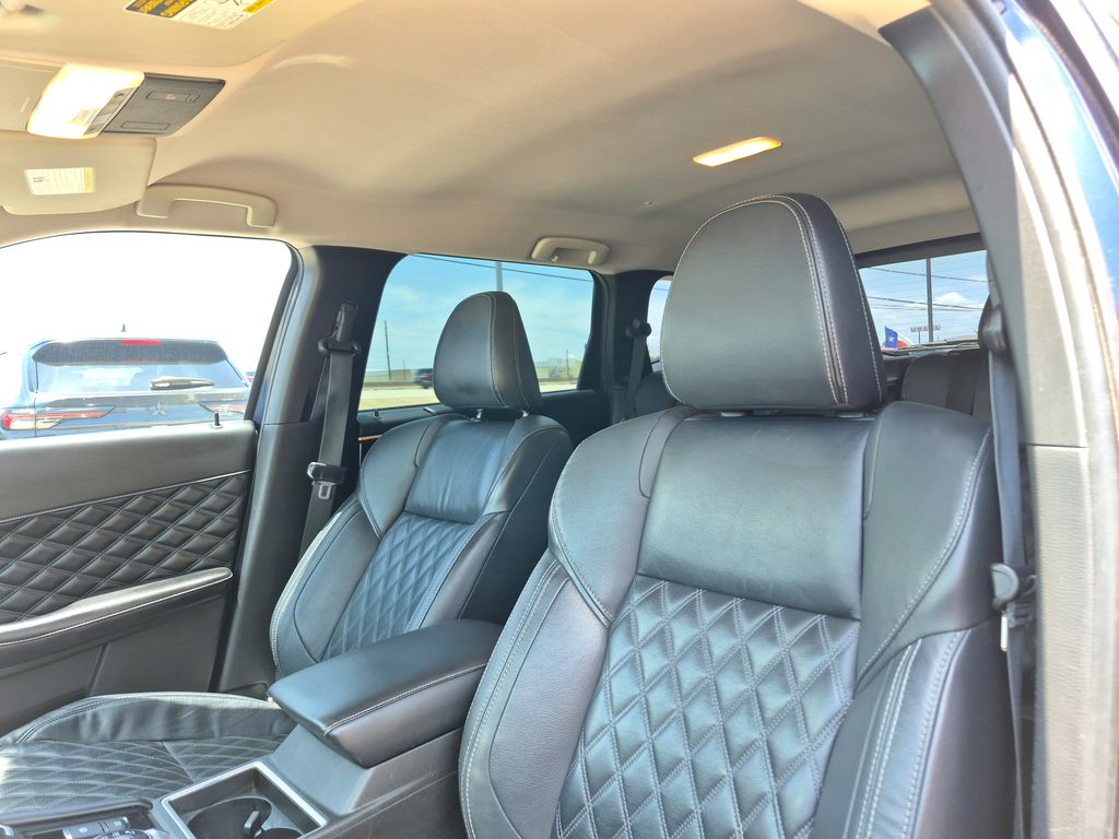 2022 Mitsubishi Outlander SEL Blue at Bayway Cadillac of The Woodlands