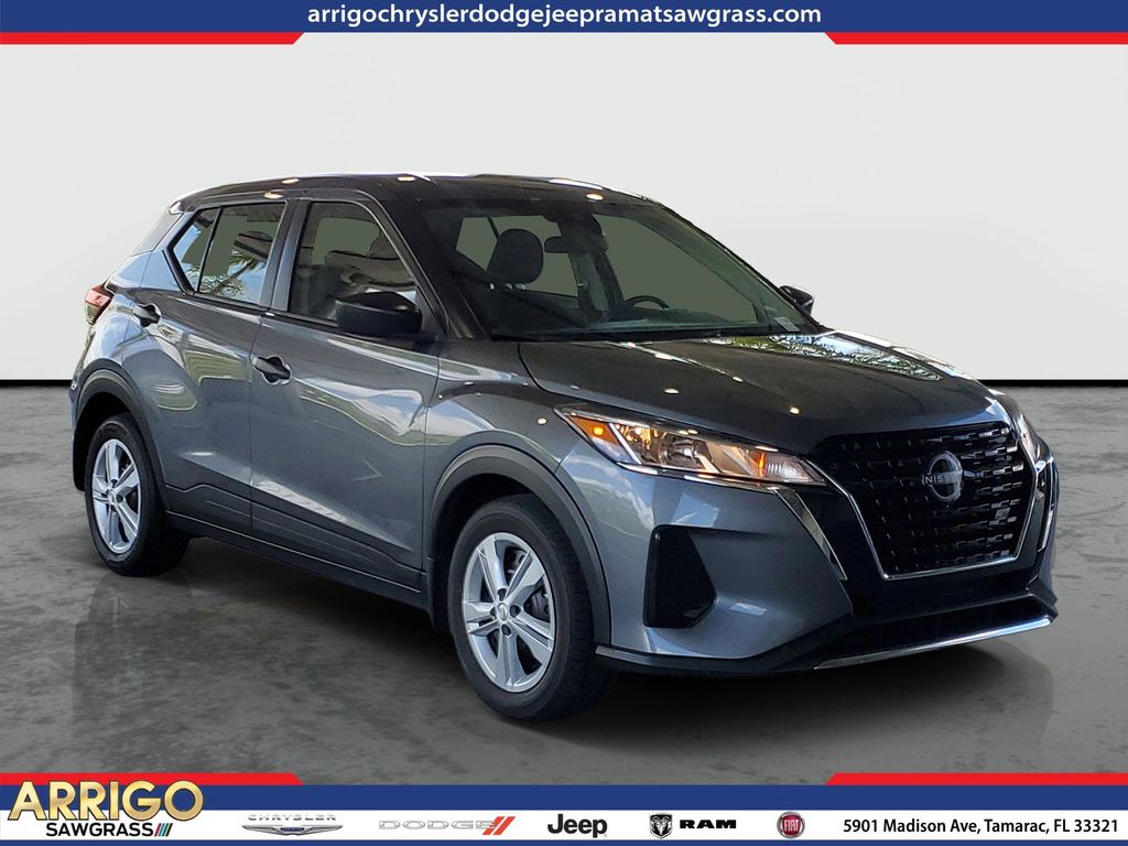 2023 Nissan Kicks S