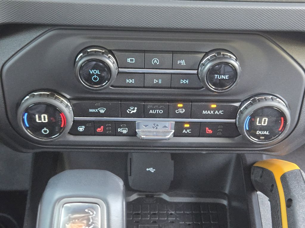 used 2024 Ford Bronco car, priced at $50,995