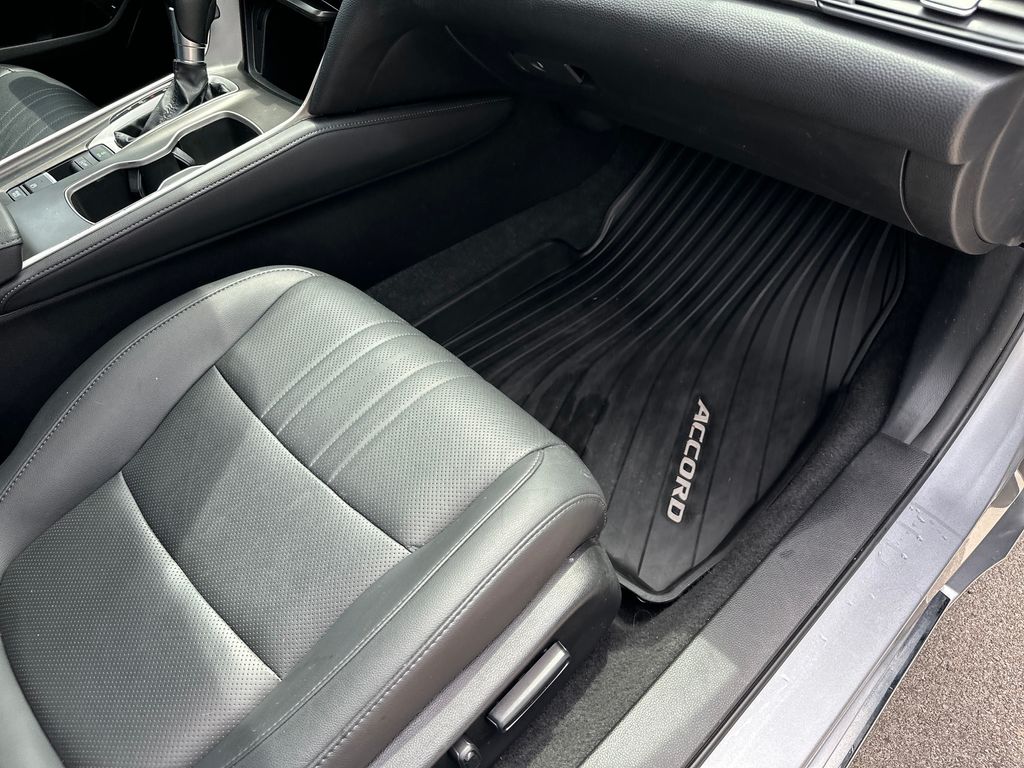 Used Car 2021 Honda Accord  Ex-l For Sale Under $25,000 In Austin, Texas