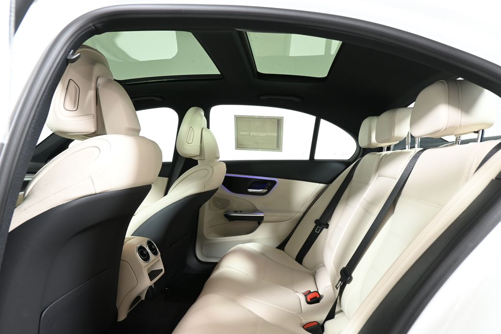 2025 Mercedes-Benz C-Class C 300 25