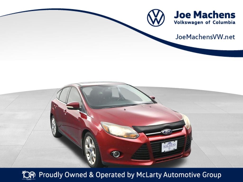 Ruby Red Metallic 2013 Ford Focus Titanium Hatchback Hatchback Front-Wheel Drive 6-Speed Automatic