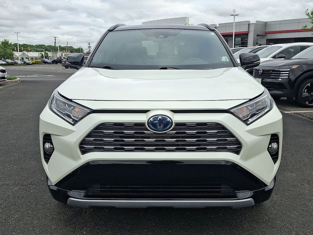 Thumbnail: 2021 Toyota RAV4 - 2