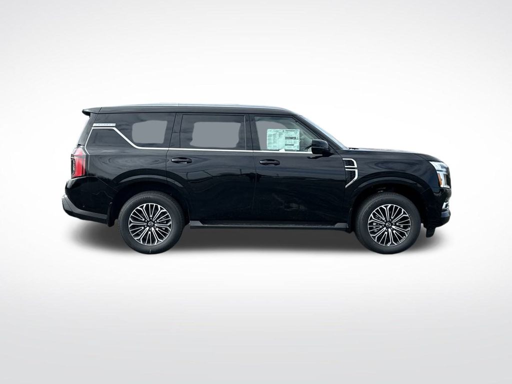 2025 Nissan Armada Platinum photo