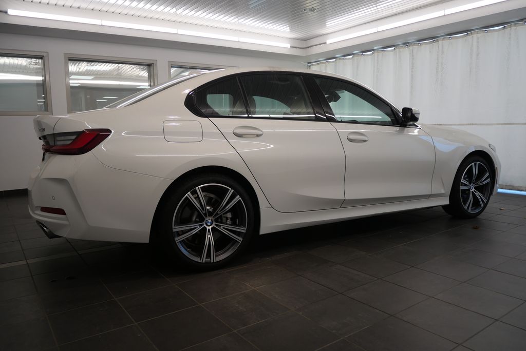 2023 BMW 3 Series 330i 7