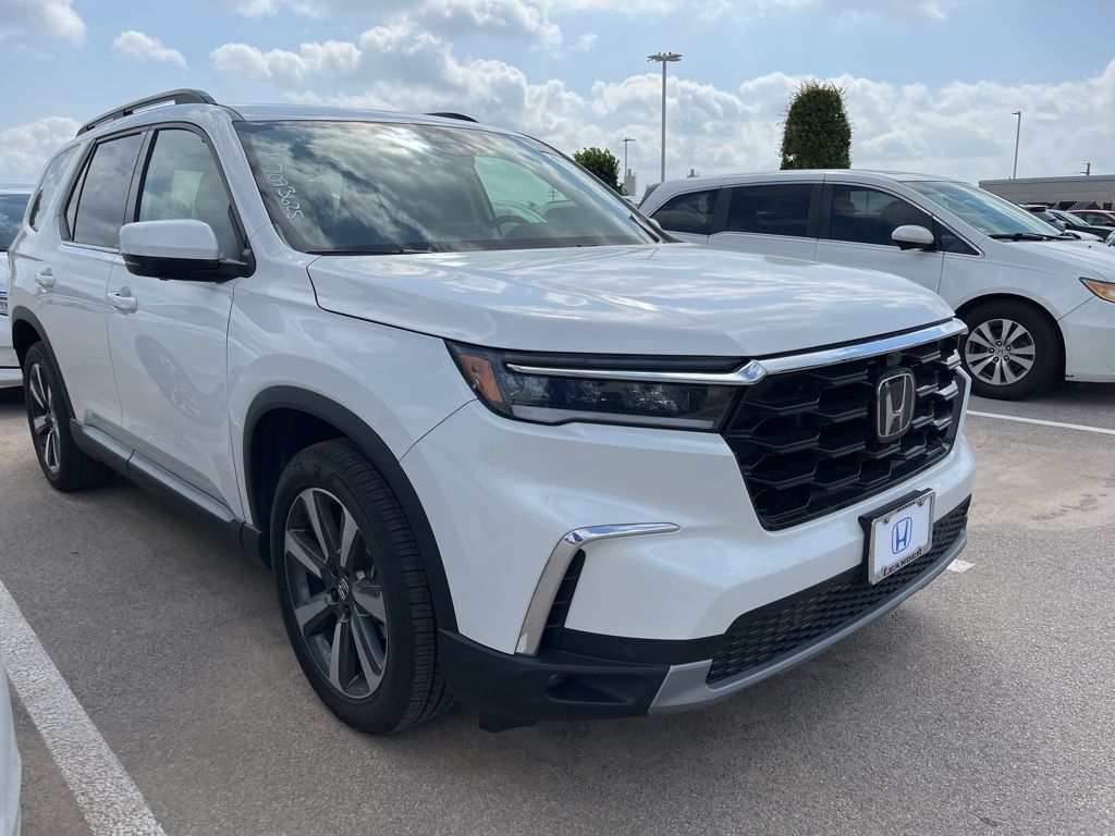 Thumbnail: 2025 Honda Pilot - 2