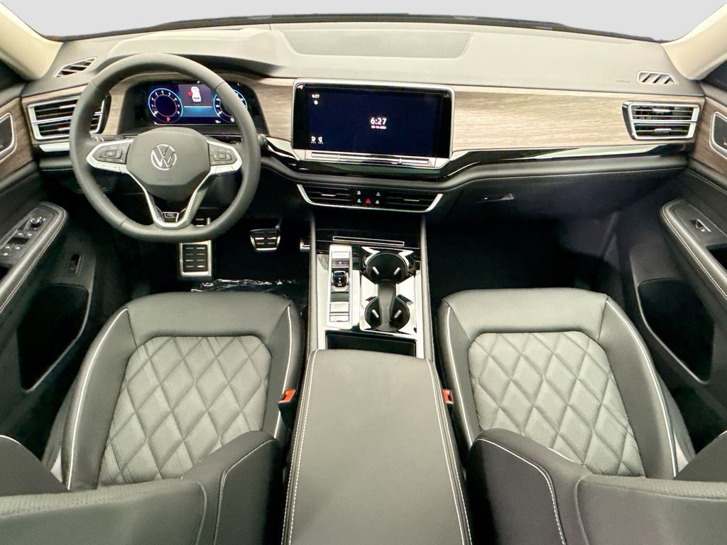 Thumbnail: 2026 Volkswagen Atlas - 13