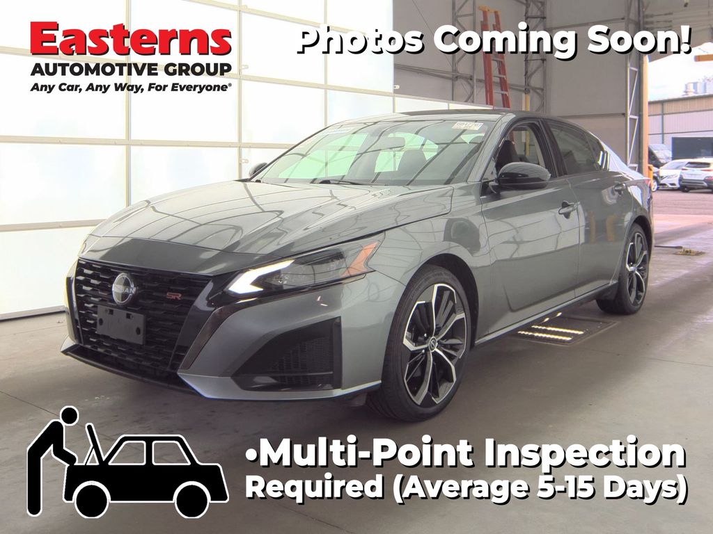 2023 Nissan Altima 2.5 SR AWD's photo