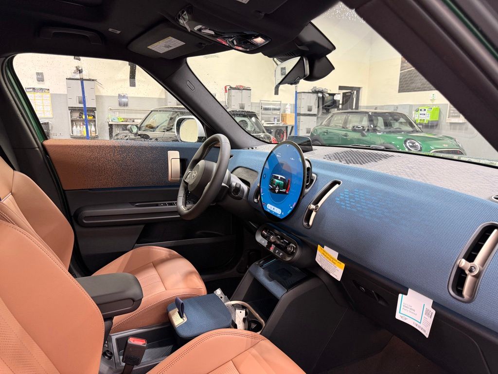 Thumbnail: 2027 MINI Cooper Countryman - 28