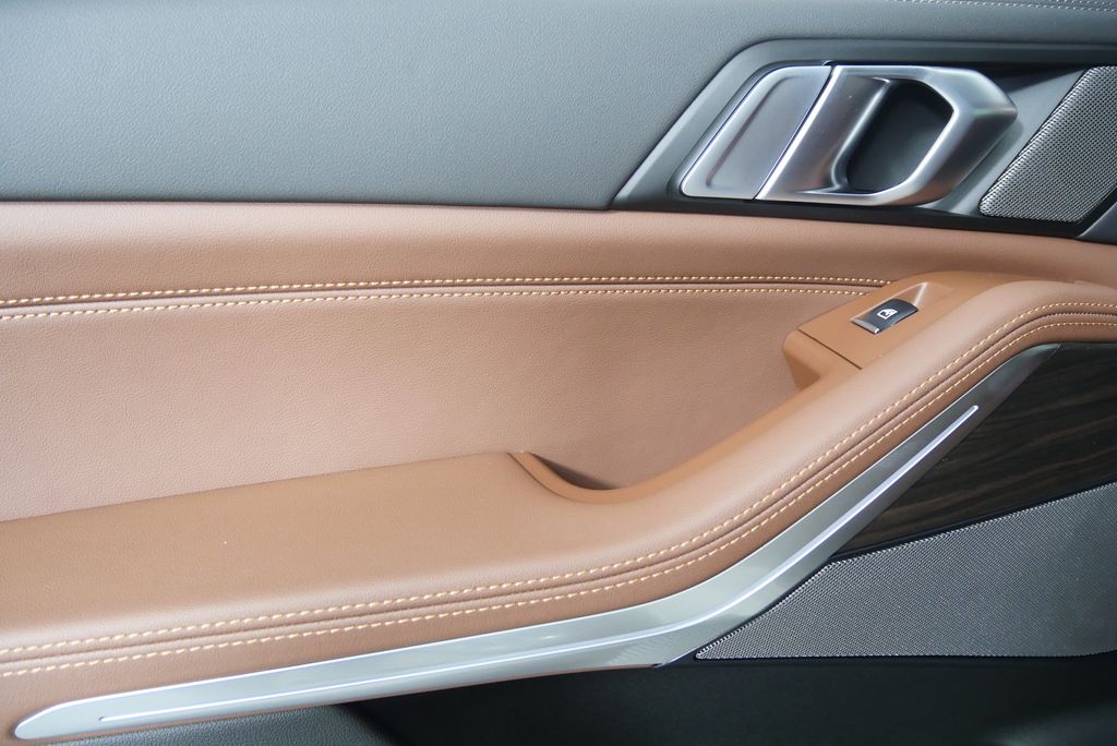 2026 BMW X5 xDrive40i 13