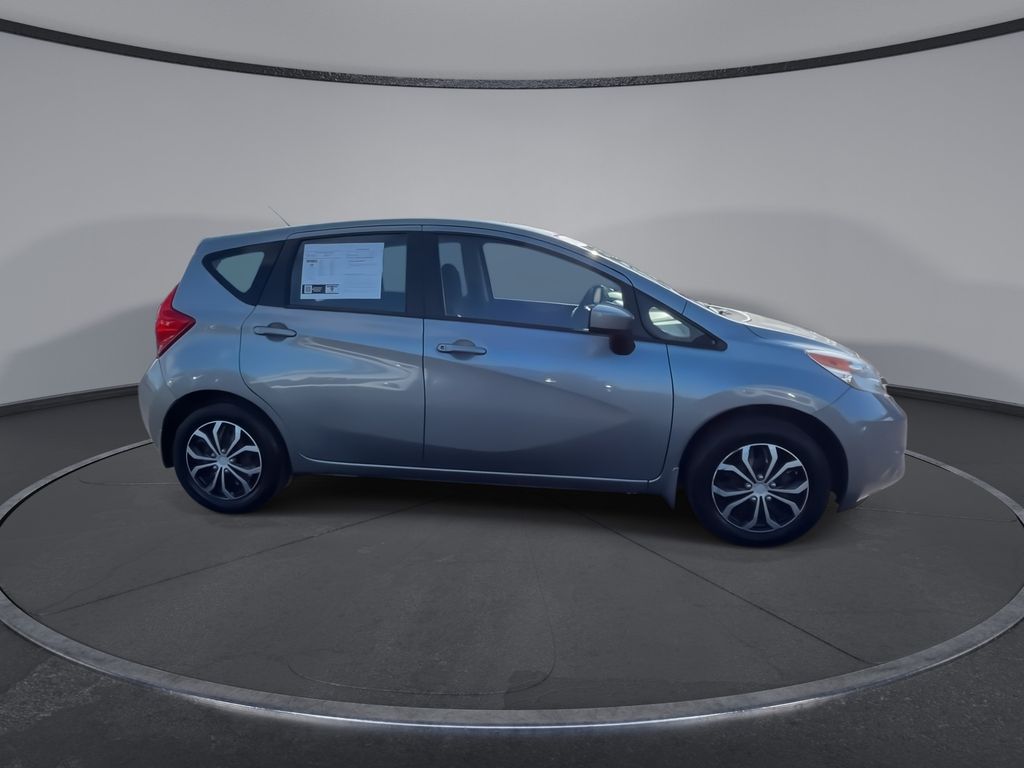Thumbnail: 2015 Nissan Versa Note - 9