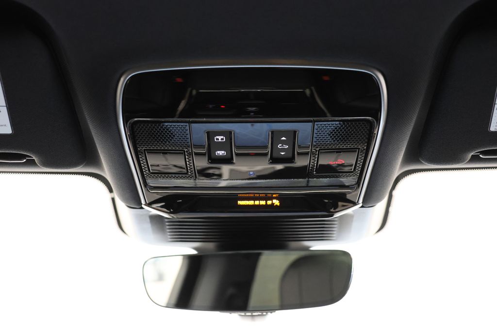 Thumbnail: 2026 Land Rover Range Rover Sport - 14