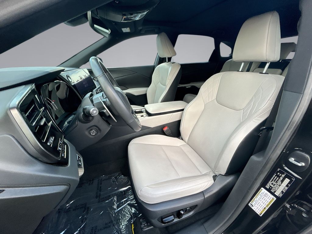 Thumbnail: 2024 Lexus RX - 28