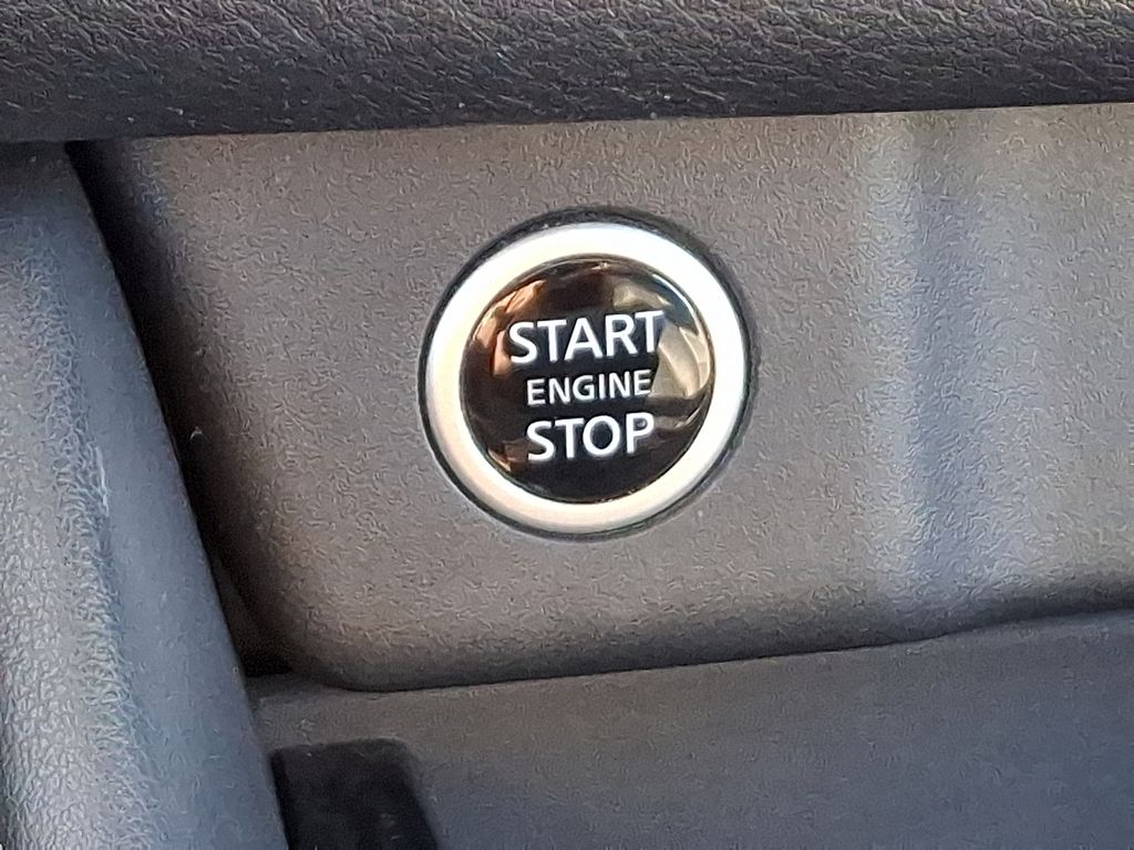 Thumbnail: 2022 Nissan Rogue - 26