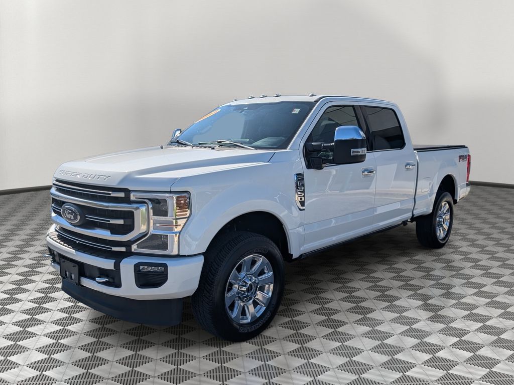 White Metallic 2022 Ford F-350 Super Duty Pickup Truck Four-Wheel Drive Automatic