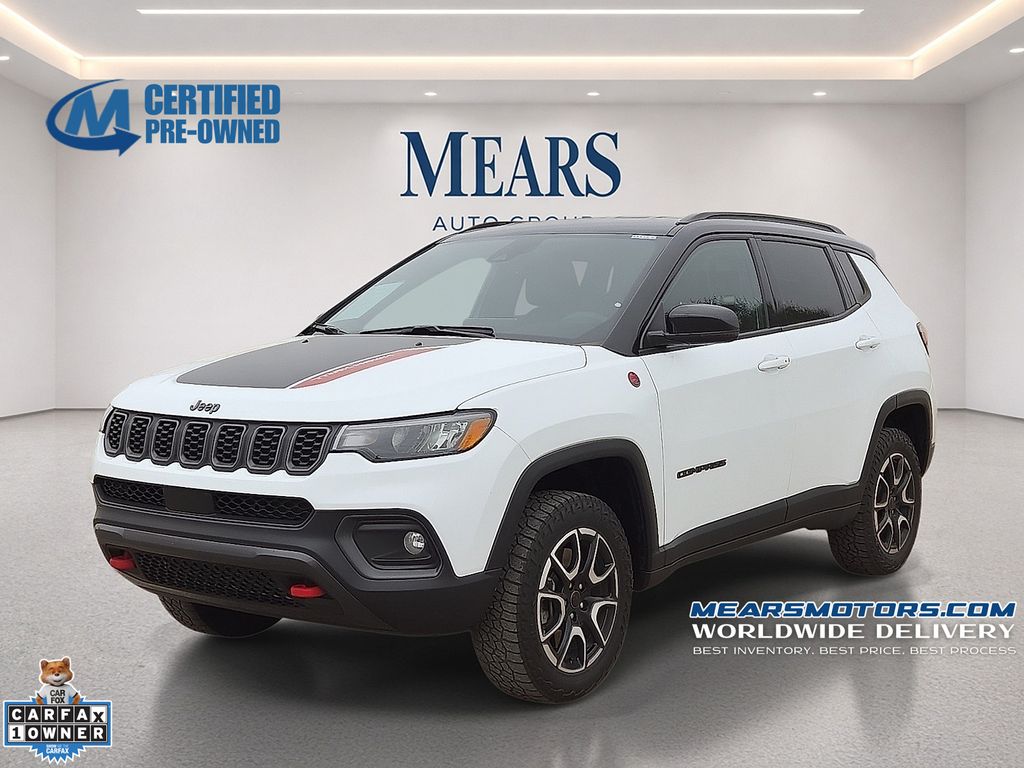 Bright White Clearcoat 2025 Jeep Compass Trailhawk 4WD SUV / Crossover Four-Wheel Drive 8-Speed Automatic