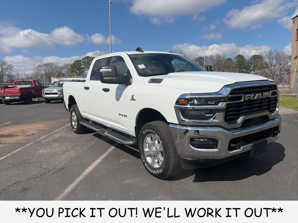 2025 RAM 2500 Big Horn Crew Cab 4WD