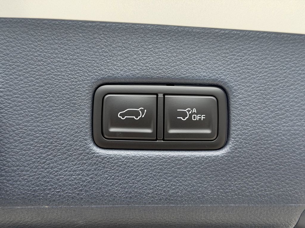 new 2026 Kia Carnival car, priced at $38,089