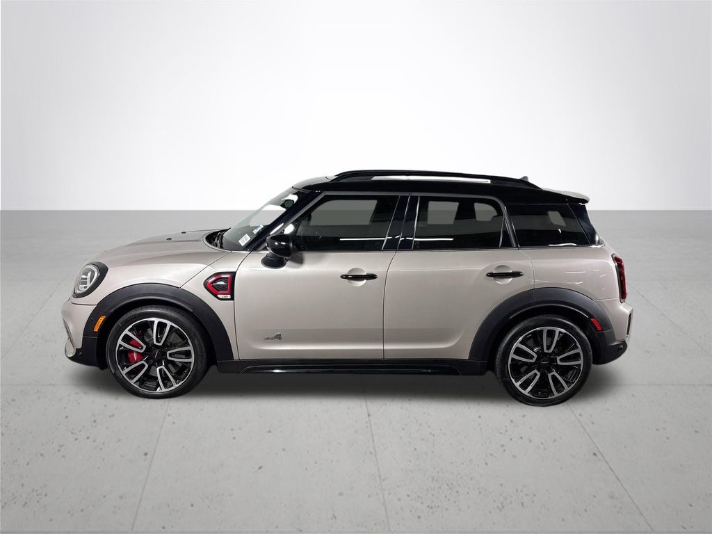 2022 MINI John Cooper Works Countryman Base