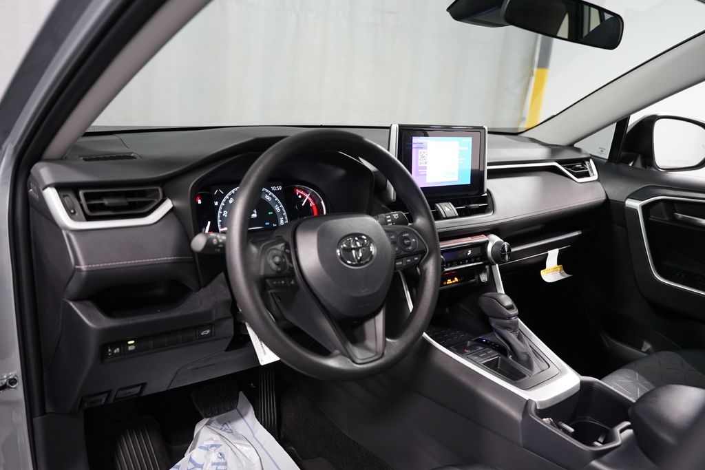 Thumbnail: 2025 Toyota RAV4 - 11