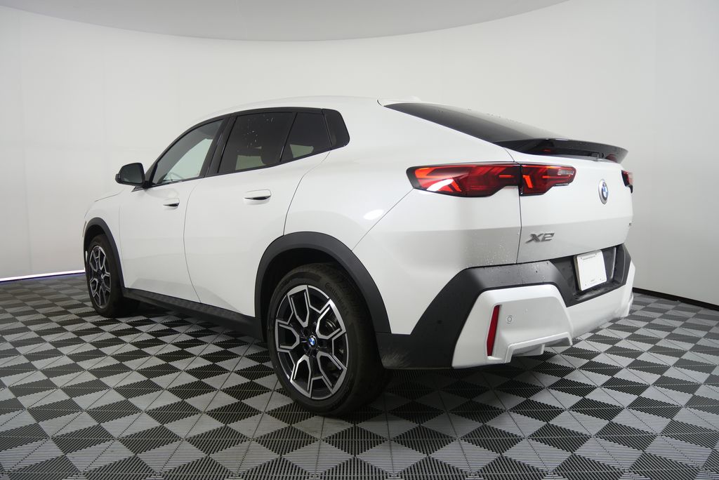 Thumbnail: 2026 BMW X2 - 5