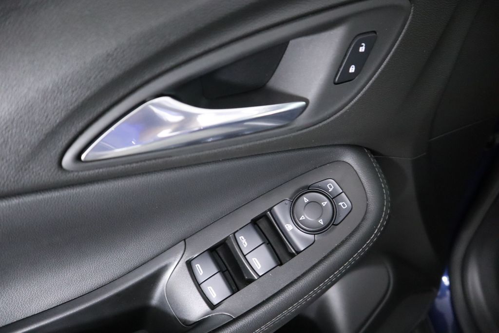 2022 Buick Encore GX Preferred 23