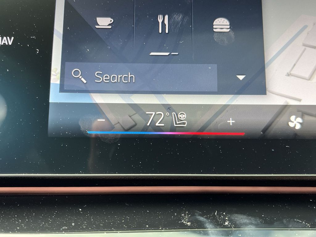 2025 BMW X1 xDrive28i 12
