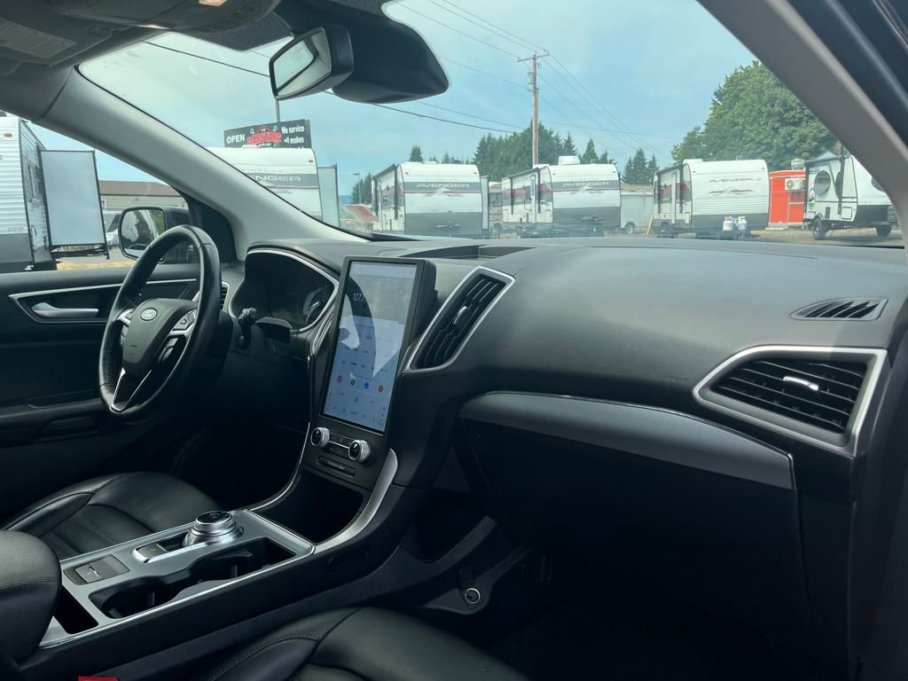 2021 Black Metallic Ford Edge SEL AWD SUV