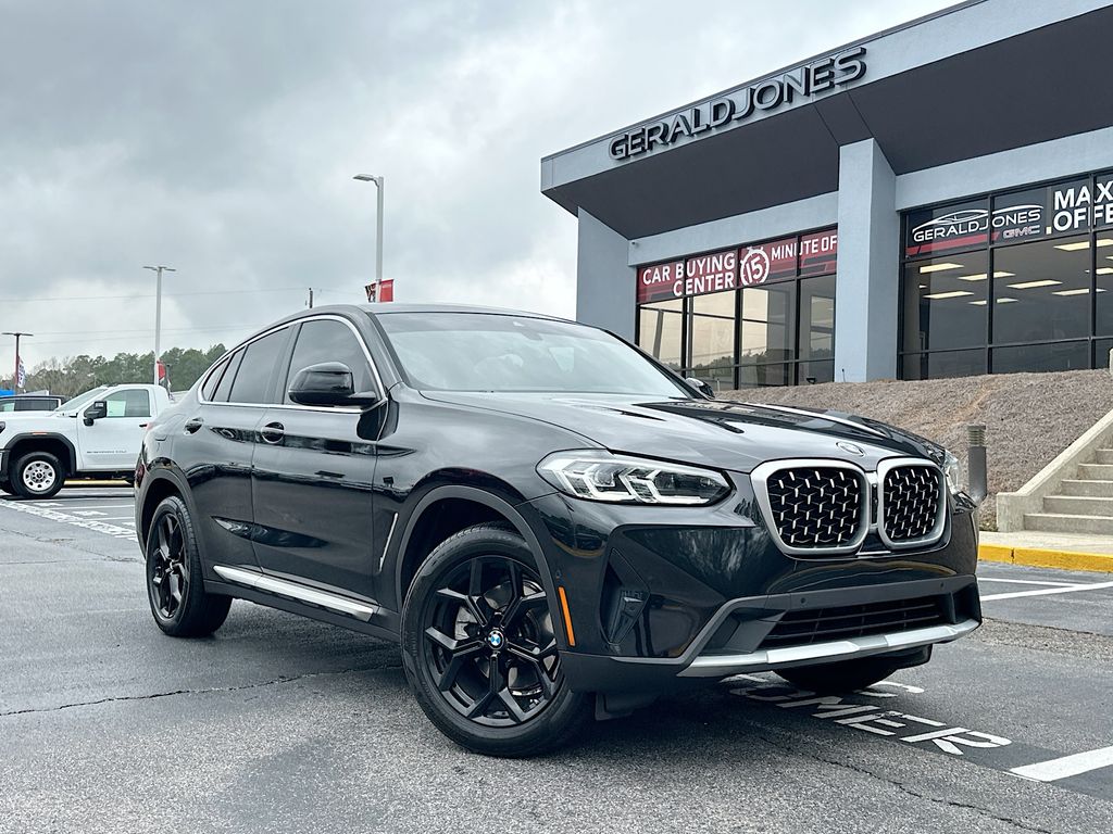 2024 BMW X4 xDrive30i