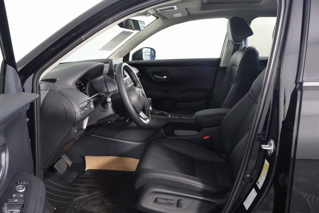Thumbnail: 2027 Honda HR-V - 5