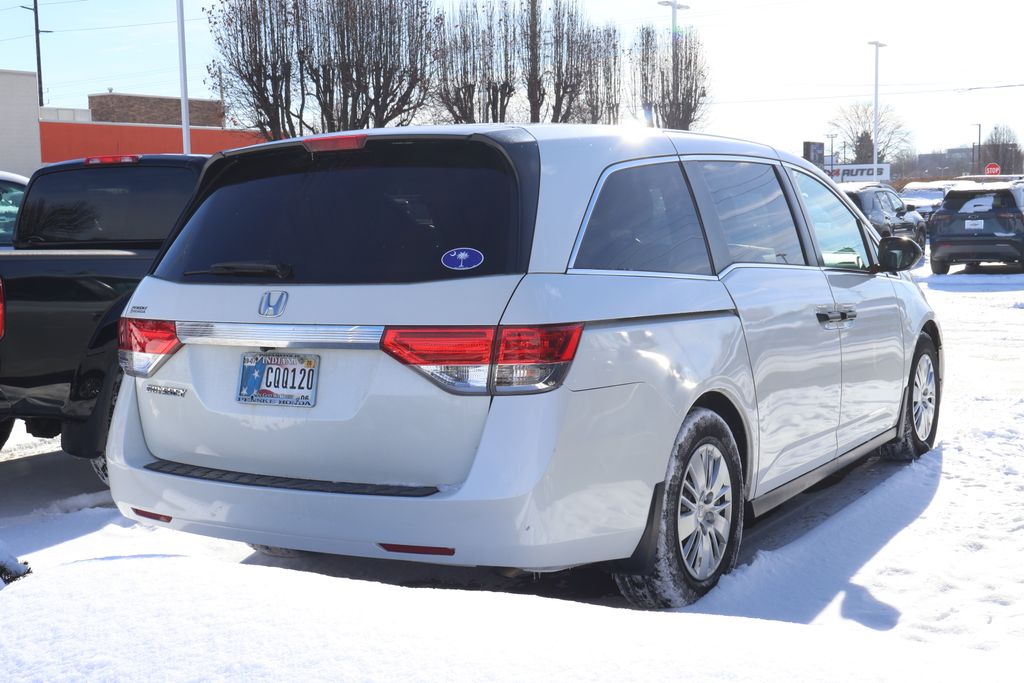 Thumbnail: 2016 Honda Odyssey - 8