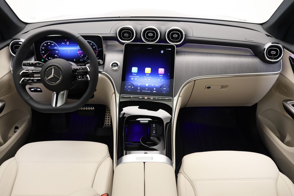 Thumbnail: 2027 Mercedes-Benz GLC - 17