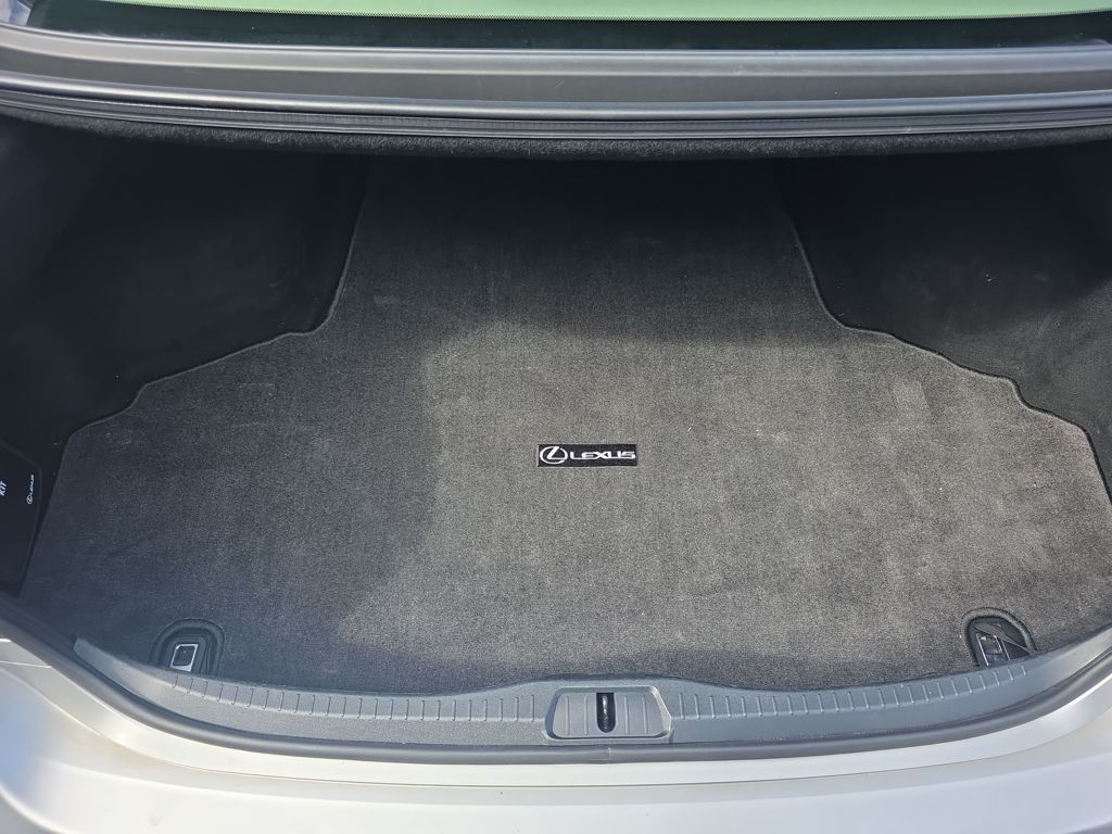 Used 2009  Lexus 460 image 12