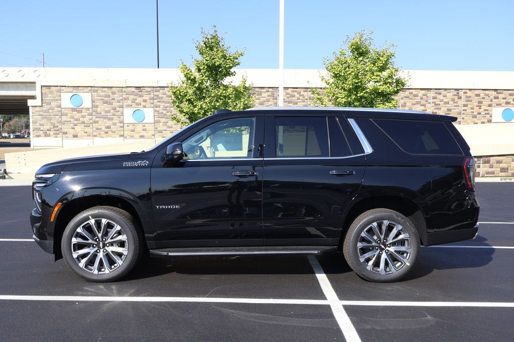 Thumbnail: 2026 Chevrolet Tahoe - 4