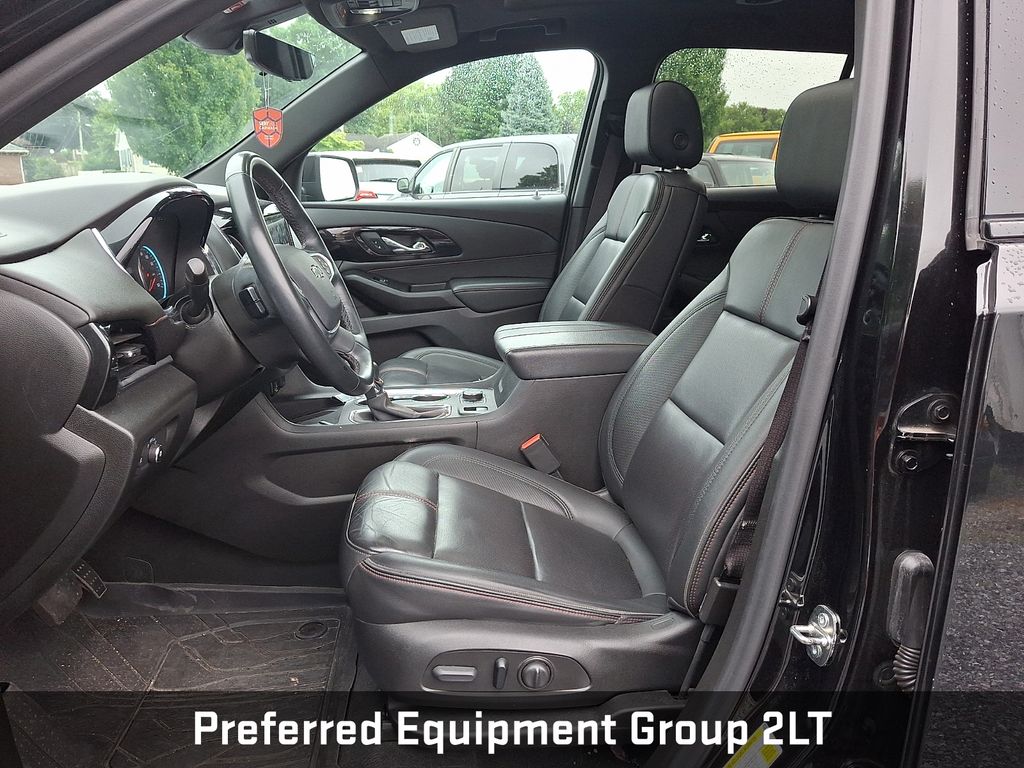 2023 Chevrolet Traverse RS Black at Luther Ford