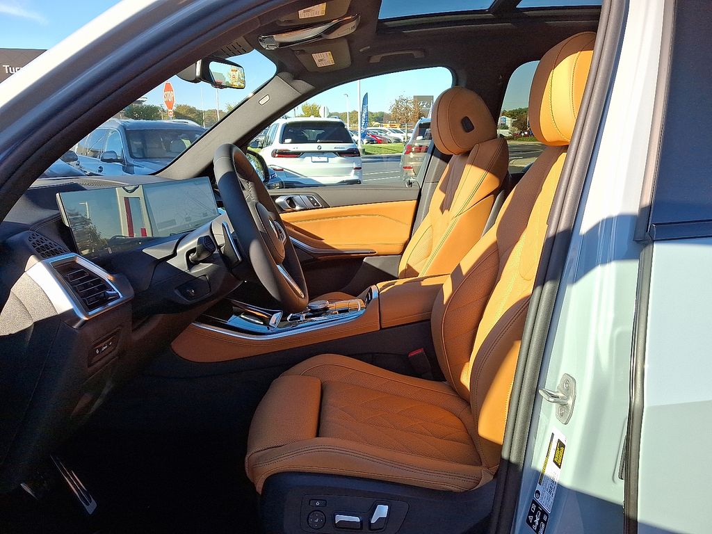 Thumbnail: 2026 BMW X5 - 6