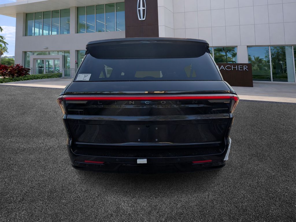 new 2026 Lincoln Navigator L car, priced at $126,415