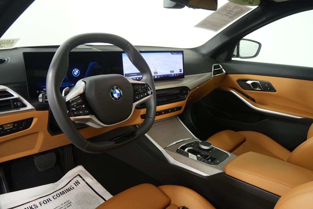 Thumbnail: 2025 BMW 3 Series - 13