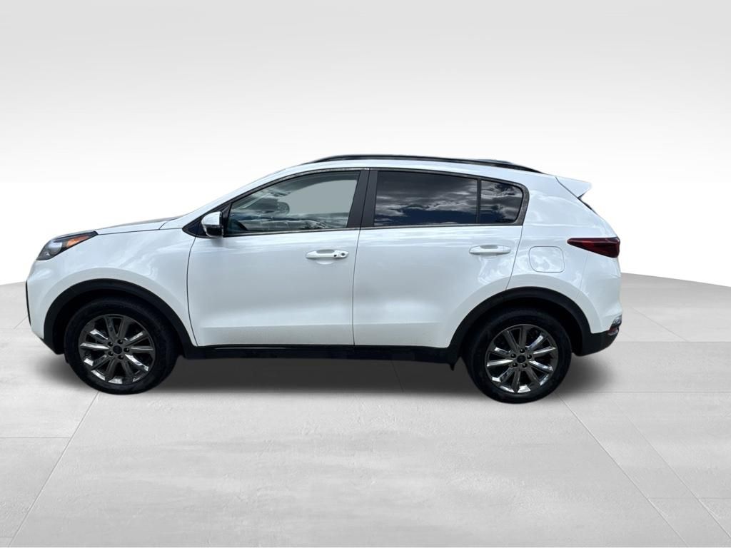 2022 Kia Sportage Nightfall White at Auto Express Mitsubishi