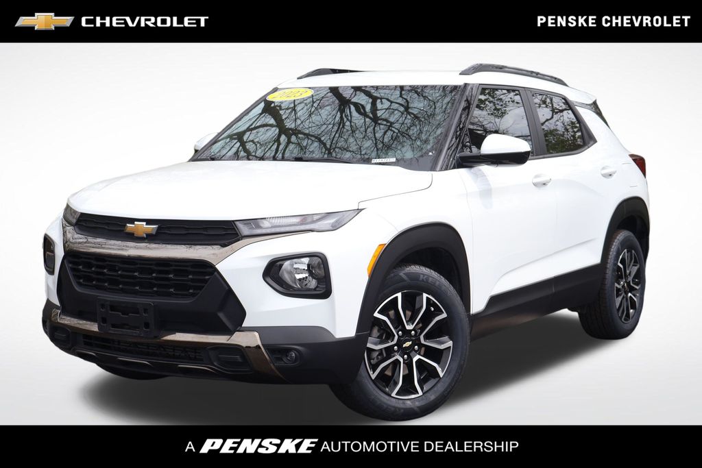 Thumbnail: 2023 Chevrolet TrailBlazer - 1