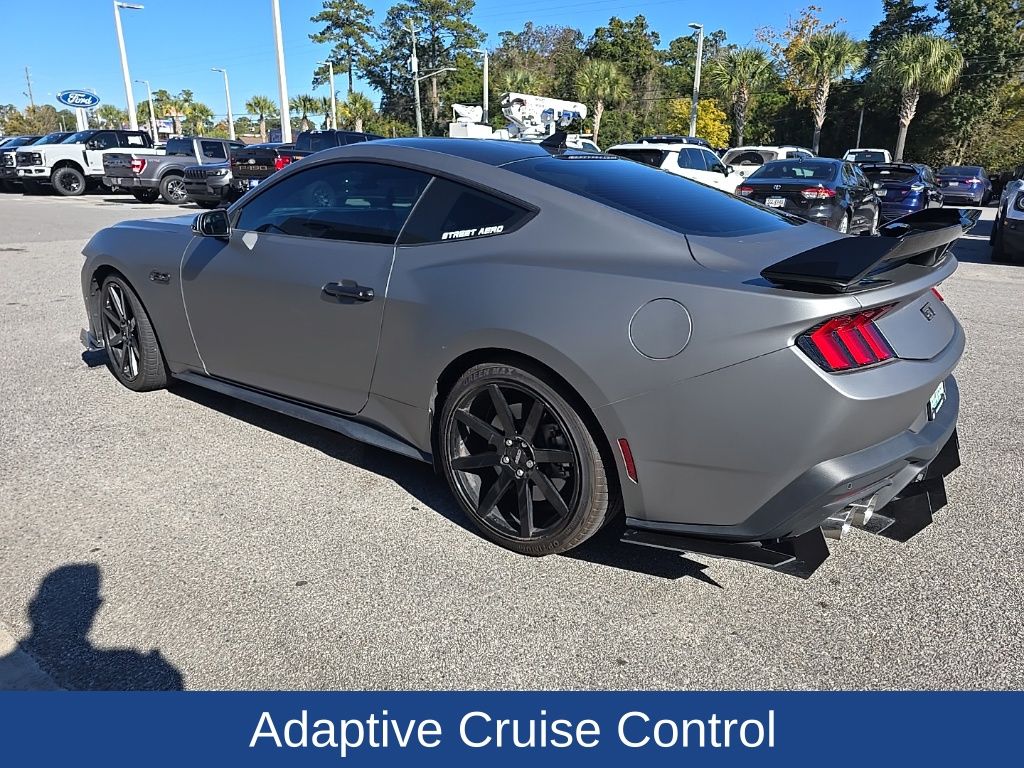2024 Ford Mustang GT Premium Fastback