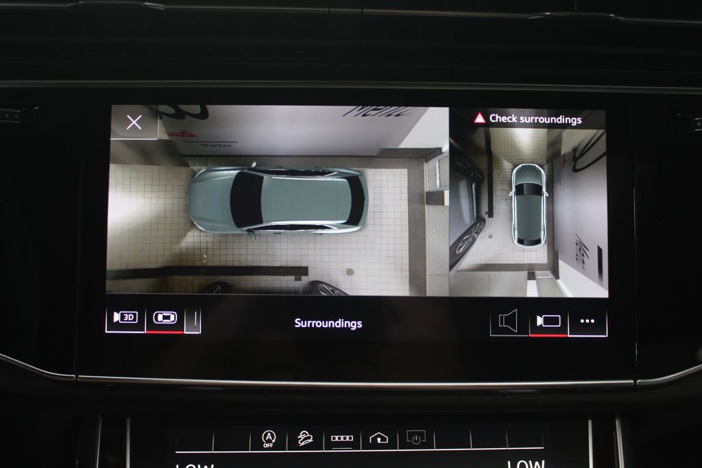 Thumbnail: 2021 Audi Q8 - 22