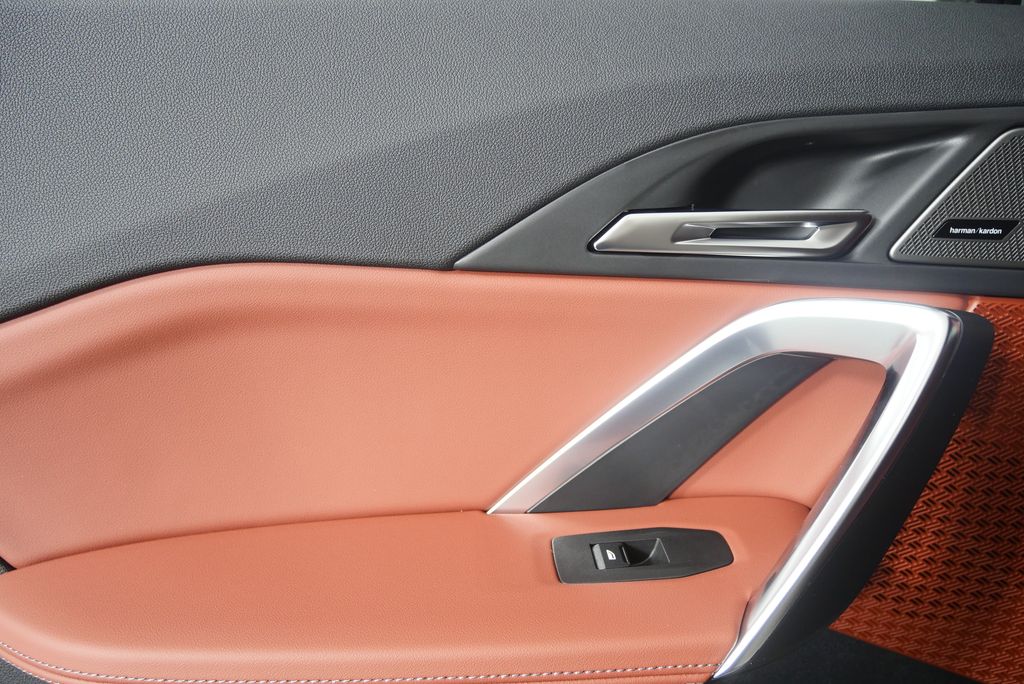 Thumbnail: 2026 BMW X1 - 12