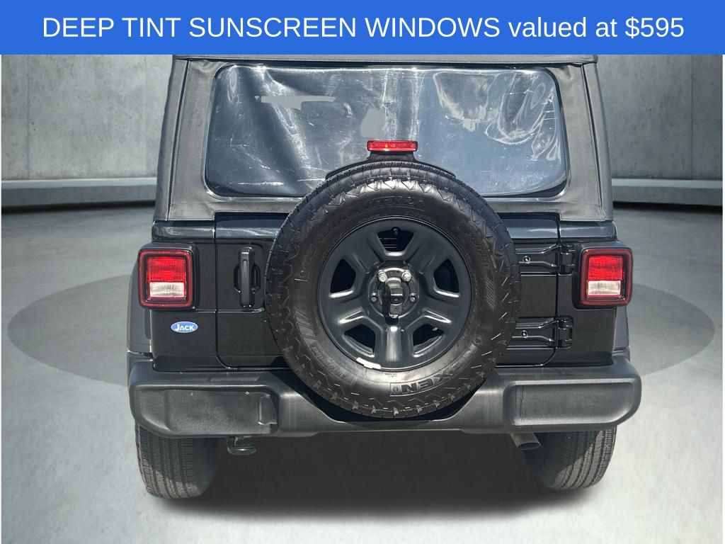 Used 2025 Jeep Wrangler SUV